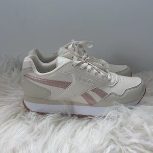 Barely worn REEBOK runners